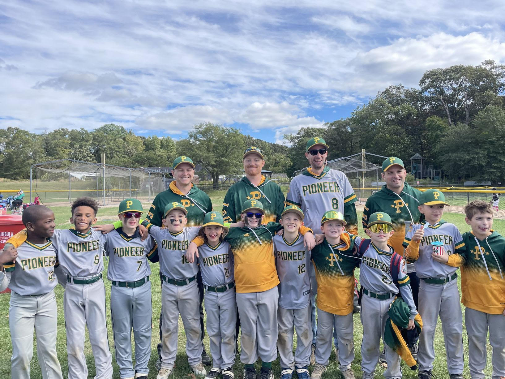 Pioneer Legends 9U